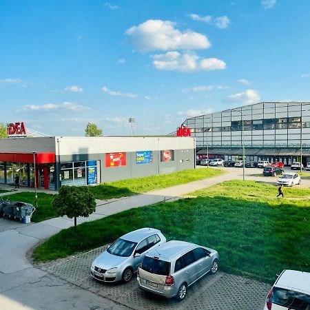 Apartman Jelena Apartment Sremska Mitrovica Bagian luar foto