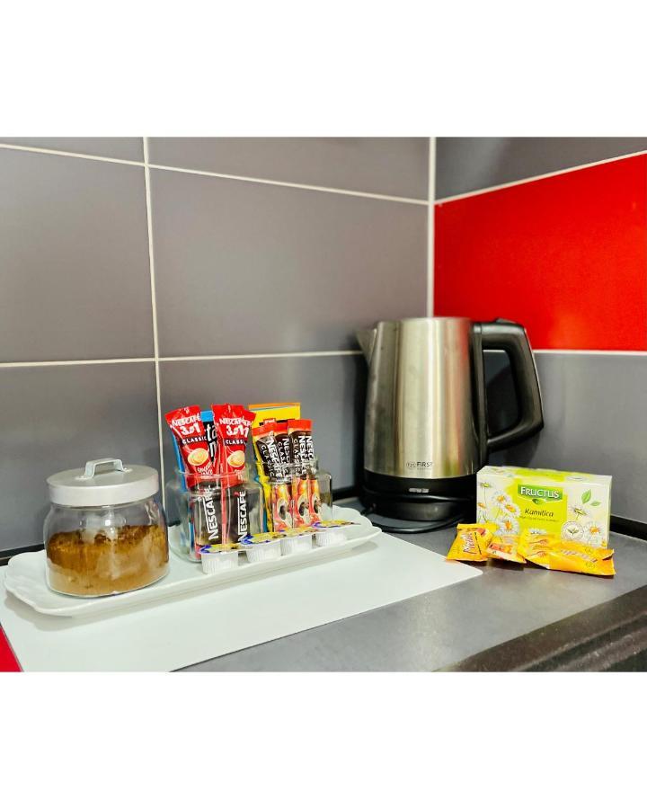 Apartman Jelena Apartment Sremska Mitrovica Bagian luar foto